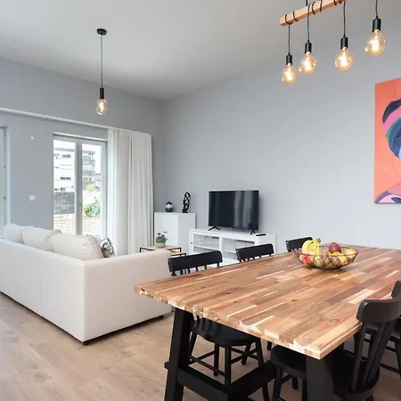 Xl Apartment *